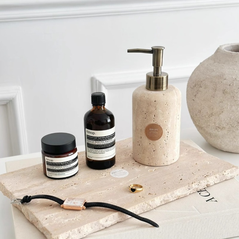 천연석 로션 디스펜서, 리필용 비누병, 부드러운 펌프  - Luxury Natural Skincare 리뷰 및 가격